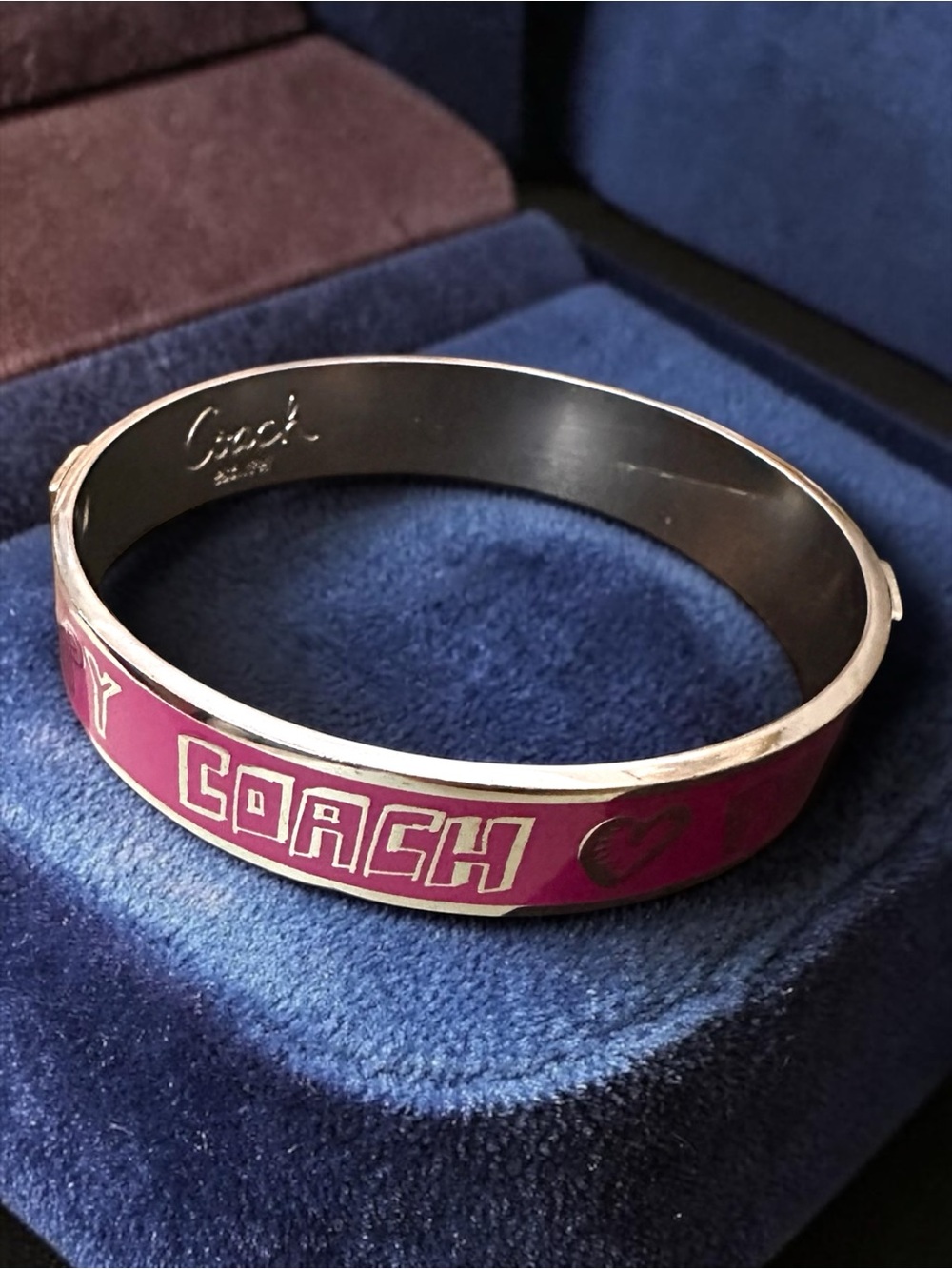 Coach Poppy est 1941  Y2K Pink Fuchsia Enamel Silver Bangle Bracelet - Picture 13 of 14